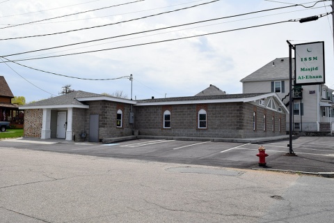 Masjid Al-Ehsan, Dartmouth, MA, United States, 2015-5-6, 
