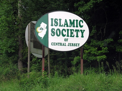Islamic Society of Central Jersey (ISCJ), Monmouth Junction, NJ, United States, 2003-12-1, 