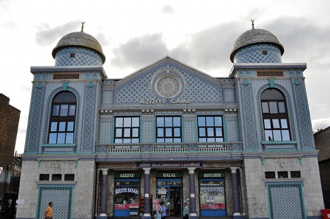 Azizya Mosque, London, , United Kingdom, 2013-8-4, 