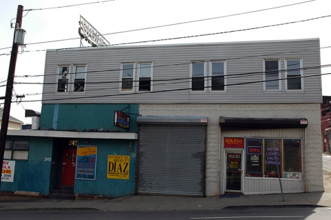 Islamic Center Of Passaic, Paterson, NJ, United States, 2006-4-21, 