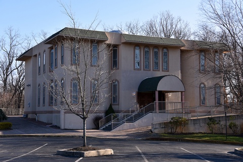 Masjid Al-Aman, Middletown, NJ, United States, 2016-12-8, 