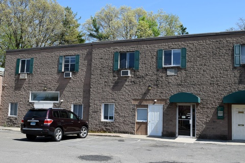 Islamic Center of Hamden, Hamden, CT, United States, 2015-5-7, 