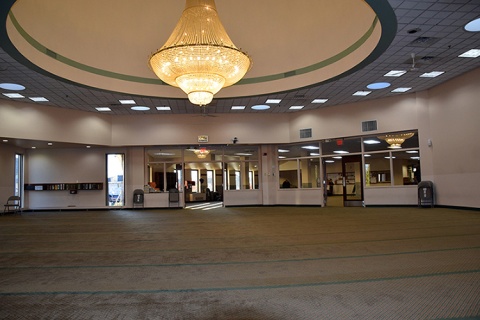 Mosque Foundation (MF), Bridgeview, IL, United States, 2015-11-1, 