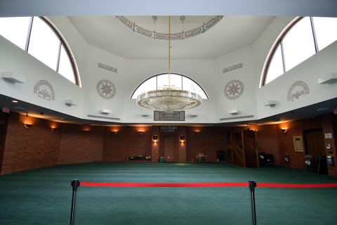 Islamic Cultural Center of Greater Chicago, Northbrook, IL, United States, 2016-7-29, 