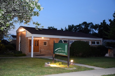 Masjid Al-Mustafa, Westmont, IL, United States, 2016-7-22, 