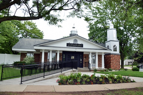 Masjid Qamar (Oshkosh Mosque), Oshkosh, WI, United States, 2016-7-27, 