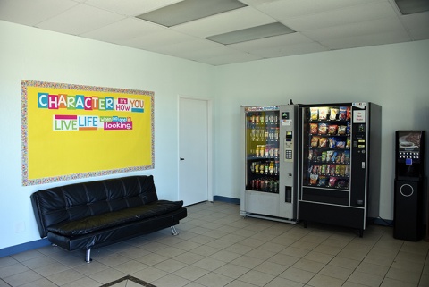 Yaseen Burlingame Center, Burlingame, CA, United States, 2016-8-30, 